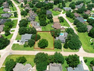 5211 Weston Drive, Fulshear, TX 77441