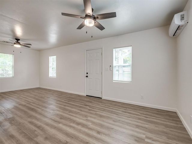 711 SE 22nd Street, Oklahoma City, OK 73129