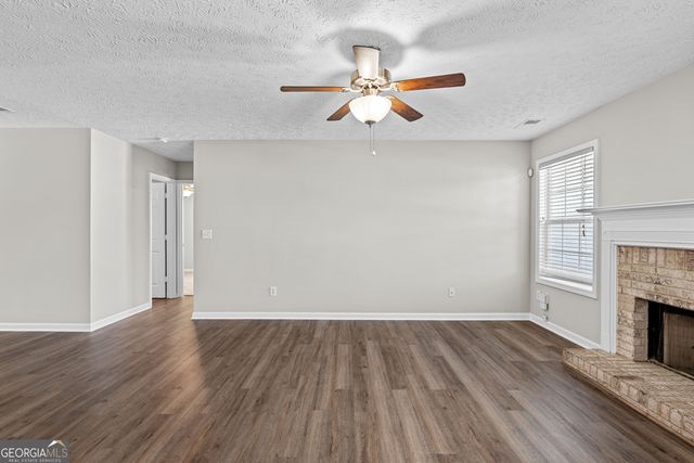 160 Charleston Place, Covington, GA 30016