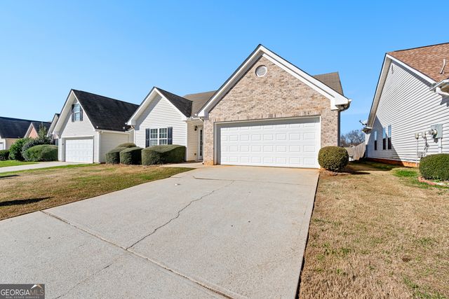 160 Charleston Place, Covington, GA 30016