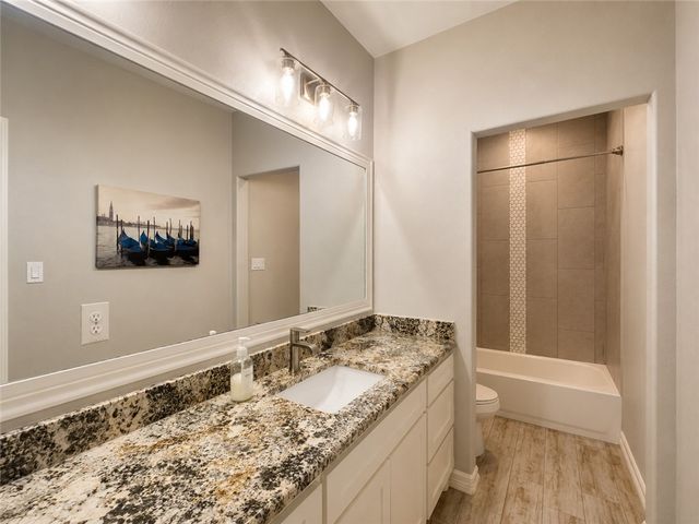 1886 Papa Mori Dr, Corpus Christi, TX 78414