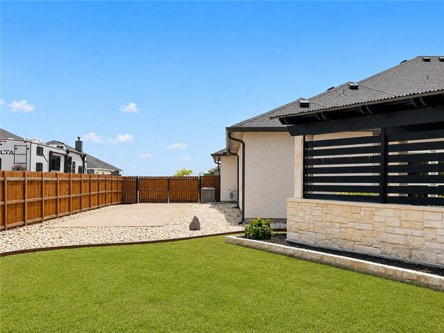 1886 Papa Mori Dr, Corpus Christi, TX 78414
