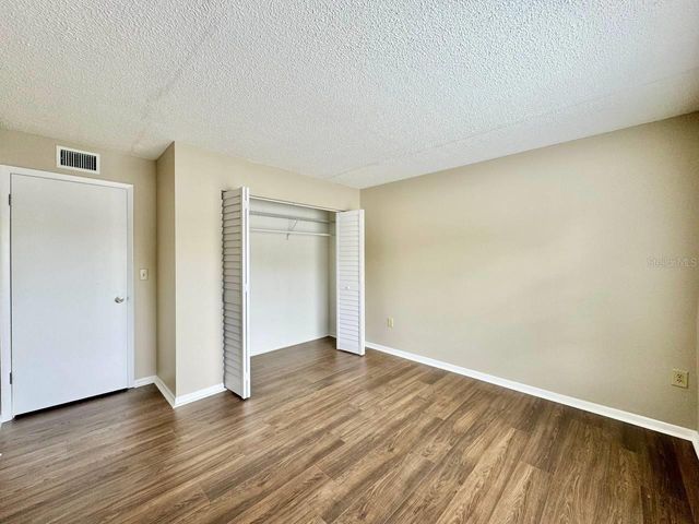 3323 CRYSTAL COURT E A, Palm Harbor, FL 34685