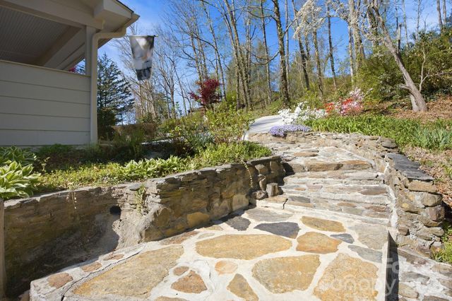 50 Hemlock Street, Arden, NC 28704