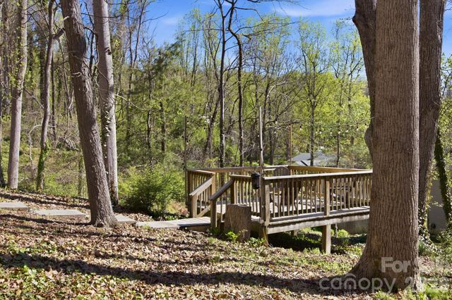 50 Hemlock Street, Arden, NC 28704