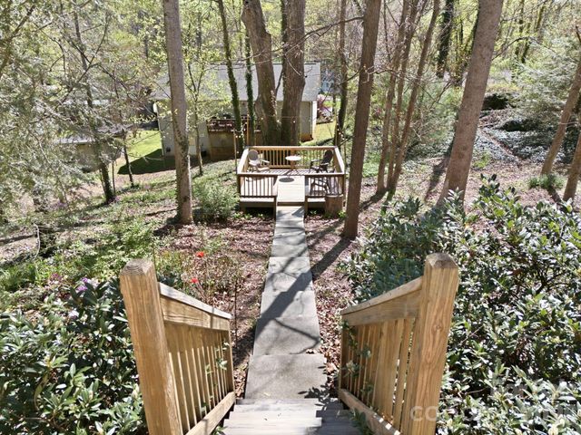 50 Hemlock Street, Arden, NC 28704