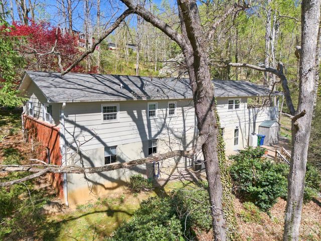 50 Hemlock Street, Arden, NC 28704