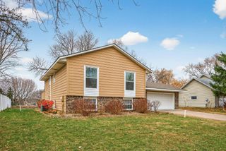 7726 Iverson Avenue S, Cottage Grove, MN 55016