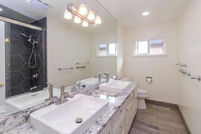 6594 N Fresno Street, Fresno, CA 93710