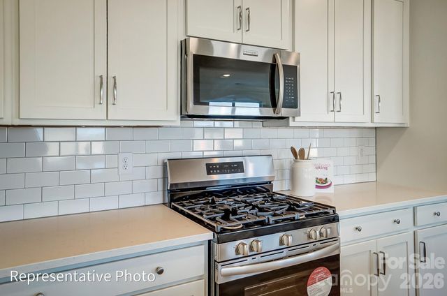 2801 Ashton Park Lane, Monroe, NC 28110