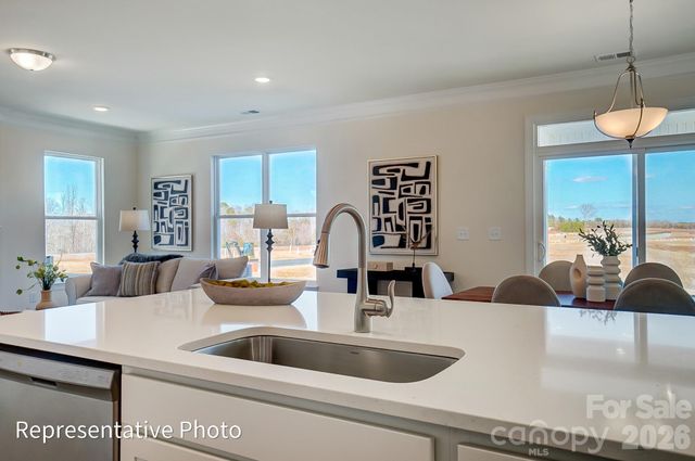 2801 Ashton Park Lane, Monroe, NC 28110