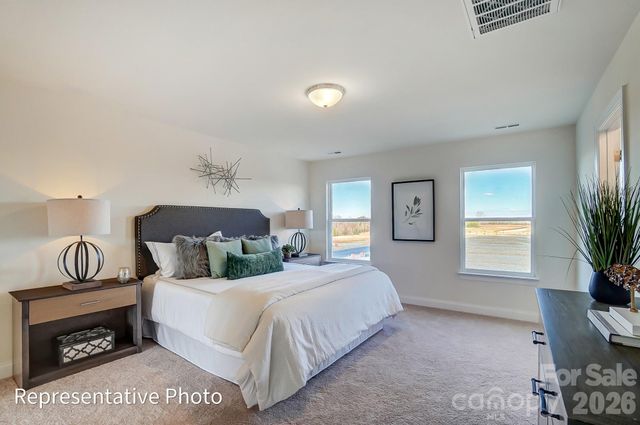 2801 Ashton Park Lane, Monroe, NC 28110