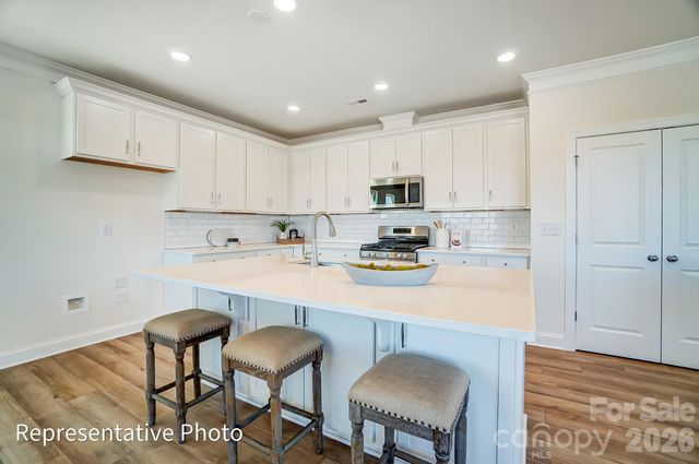 2801 Ashton Park Lane, Monroe, NC 28110