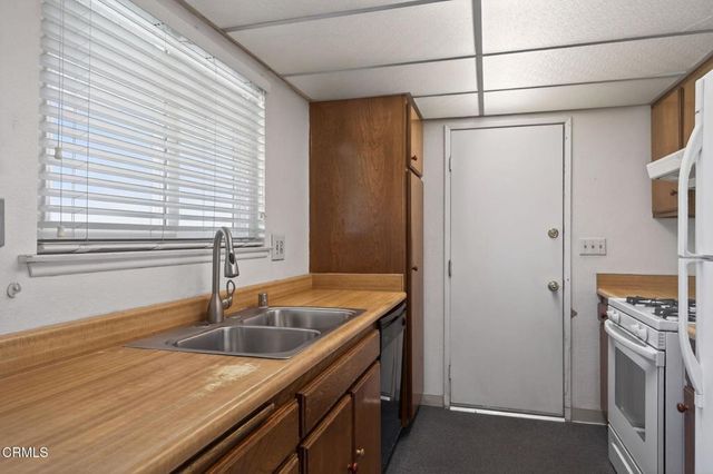 6508 Penn Street B, Moorpark, CA 93021