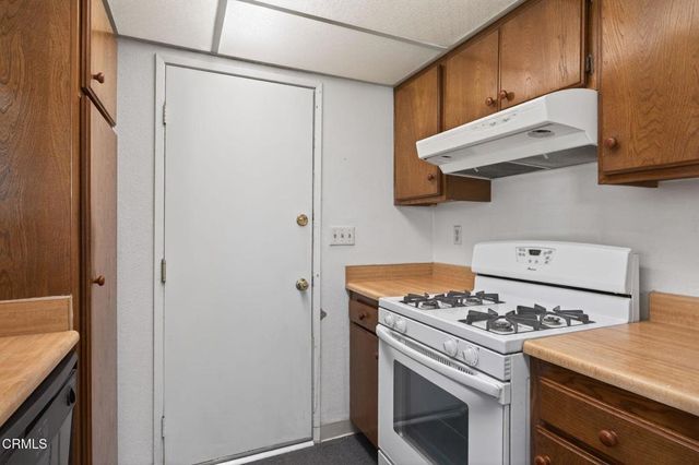 6508 Penn Street B, Moorpark, CA 93021