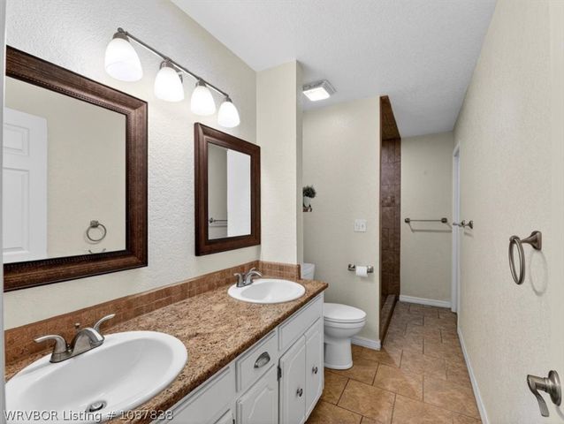 516 Beeler Street, Poteau, OK 74953