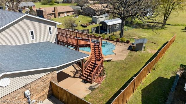 516 Beeler Street, Poteau, OK 74953