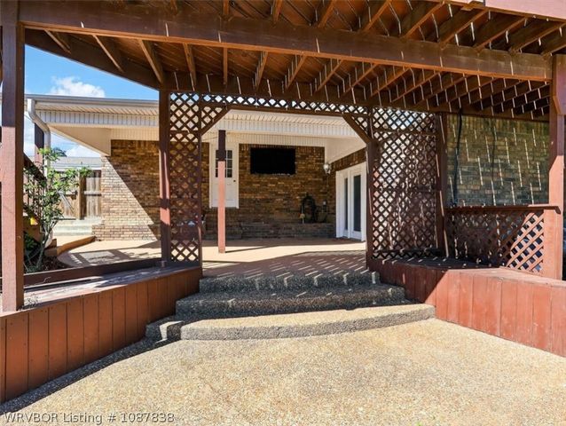 516 Beeler Street, Poteau, OK 74953