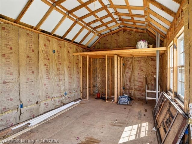 516 Beeler Street, Poteau, OK 74953