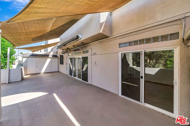 4477 Woodman Avenue 305, Sherman Oaks, CA 91423