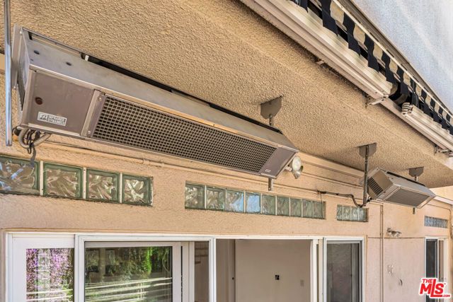 4477 Woodman Avenue 305, Sherman Oaks, CA 91423