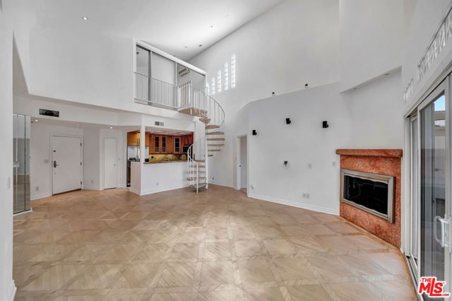 4477 Woodman Avenue 305, Sherman Oaks, CA 91423