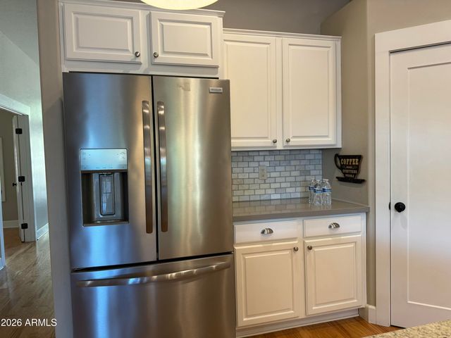 6371 W Tonopah Drive, Glendale, AZ 85308