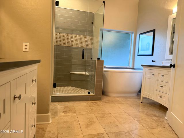 6371 W Tonopah Drive, Glendale, AZ 85308