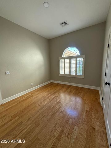 6371 W Tonopah Drive, Glendale, AZ 85308