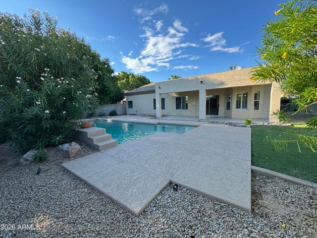 6371 W Tonopah Drive, Glendale, AZ 85308