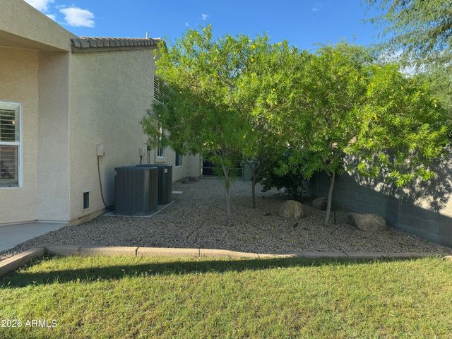 6371 W Tonopah Drive, Glendale, AZ 85308