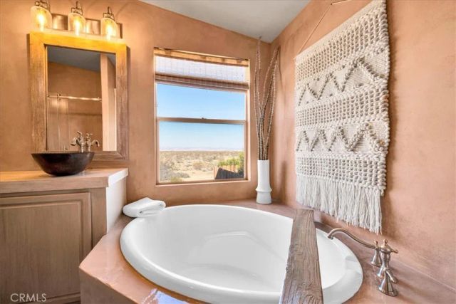 60707 Sonora Road, Joshua Tree, CA 92252