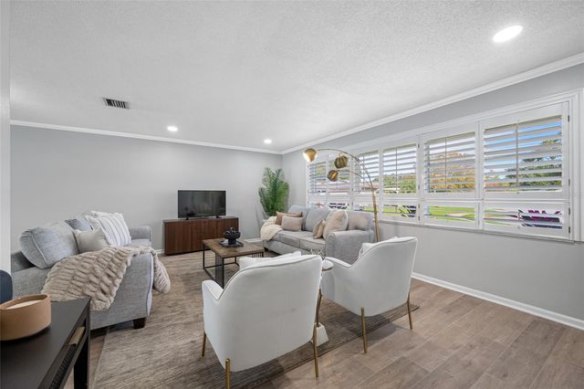 1932 ORO COURT, Clearwater, FL 33764