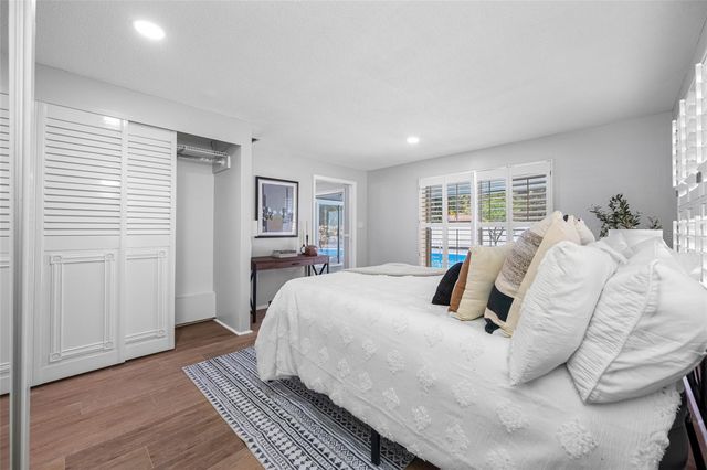 1932 ORO COURT, Clearwater, FL 33764