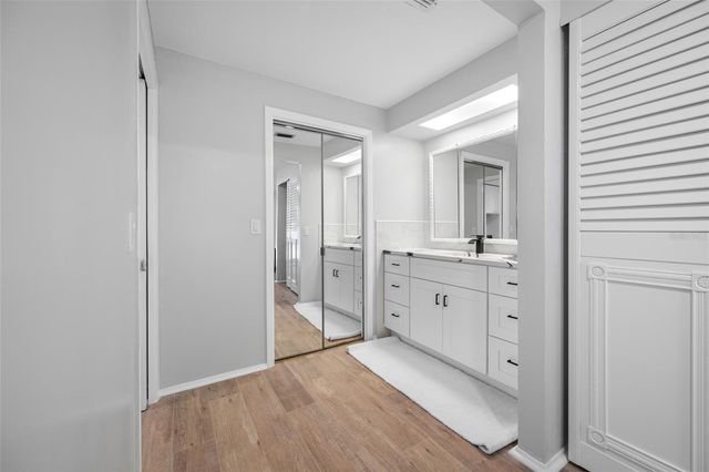 1932 ORO COURT, Clearwater, FL 33764