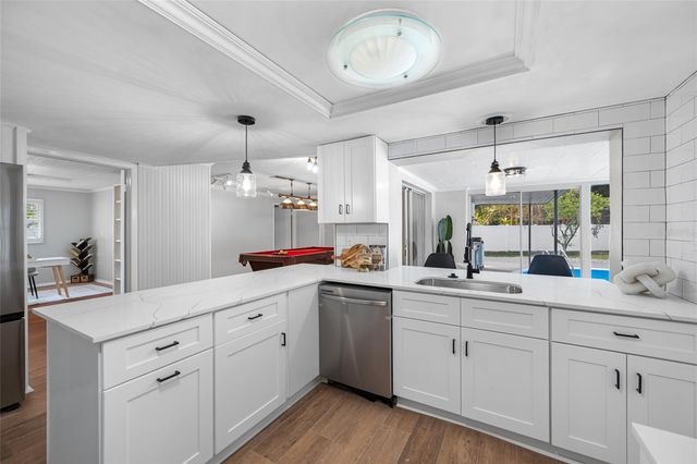 1932 ORO COURT, Clearwater, FL 33764