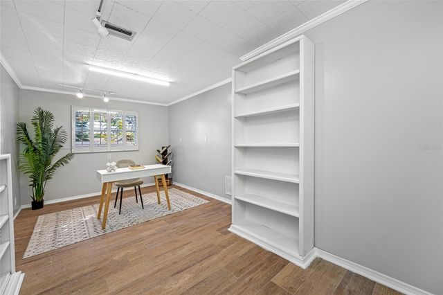 1932 ORO COURT, Clearwater, FL 33764