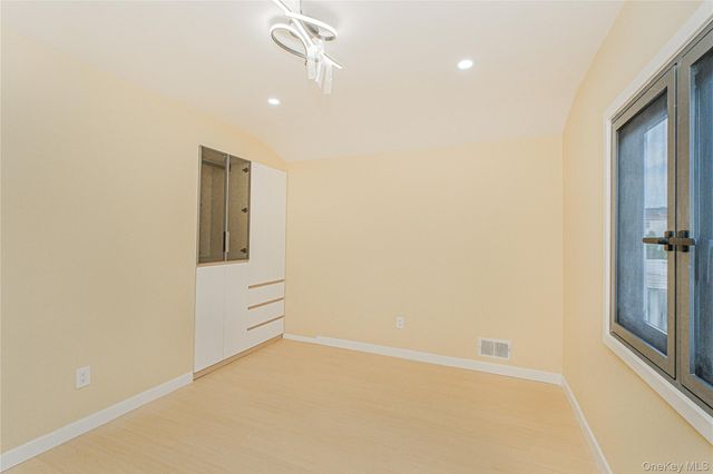 55 Beard Street, Staten Island, NY 10314