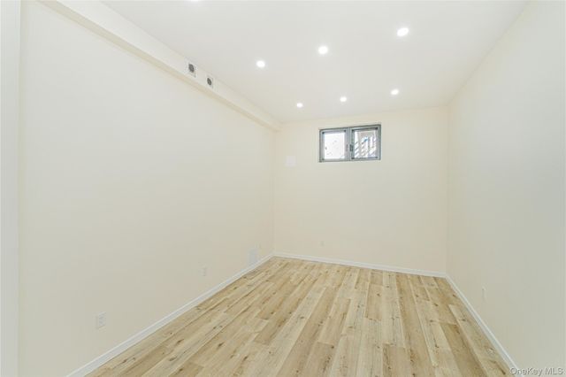 55 Beard Street, Staten Island, NY 10314