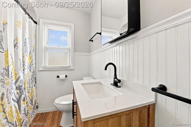 13957 Berwyn, Redford, MI 48239
