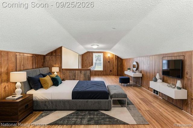 13957 Berwyn, Redford, MI 48239