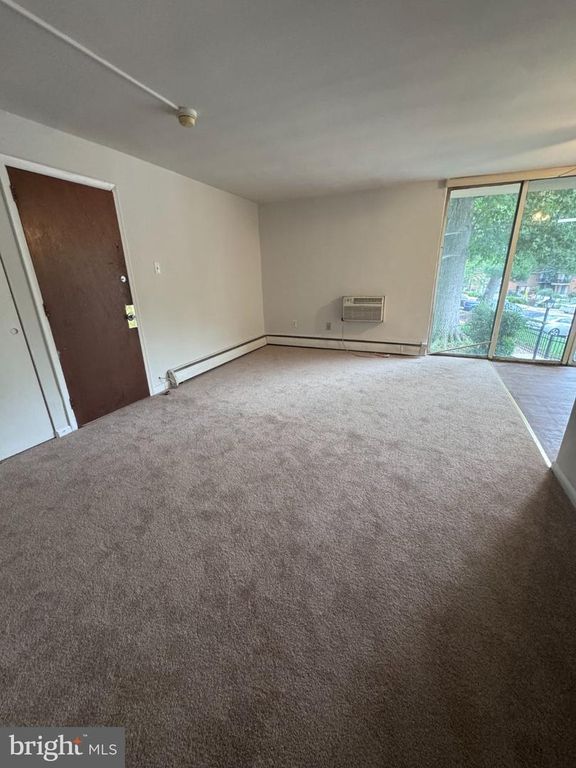 100 E GLENOLDEN AVE #B-11, GLENOLDEN, PA 19036 — photo 2
