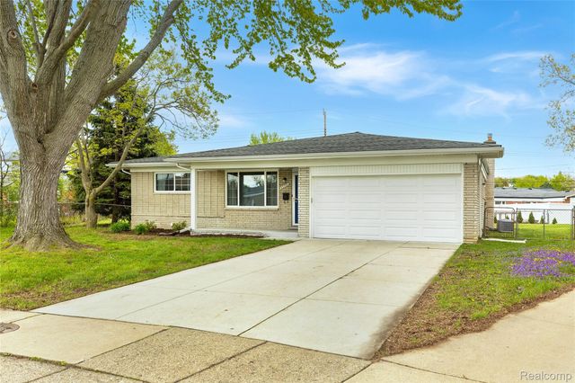 33286 Linsdale Court, Sterling Heights, MI 48310