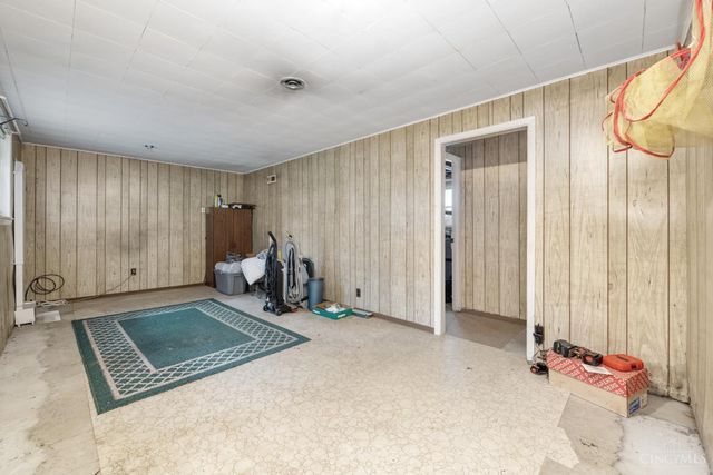 1839 W Kemper Road, Forest Park, OH 45240