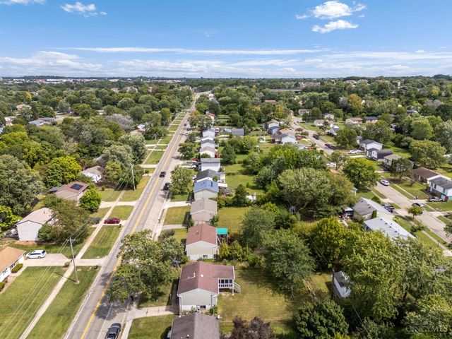1839 W Kemper Road, Forest Park, OH 45240