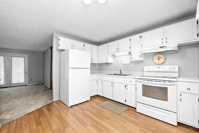 1839 W Kemper Road, Forest Park, OH 45240