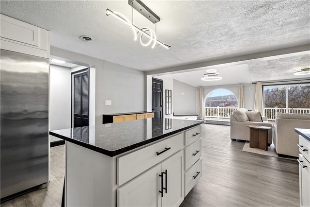 856 Cleveland Ave, Brackenridge, PA 15014