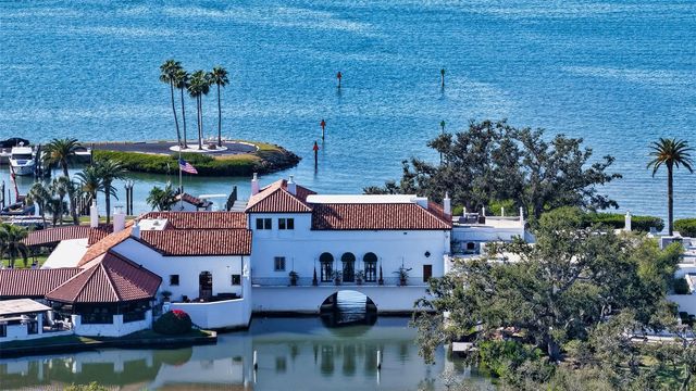 1421 N LAKE SHORE DRIVE, Sarasota, FL 34231