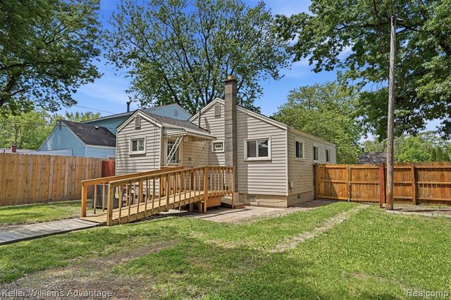 8235 Cornell Street, Taylor, MI 48180