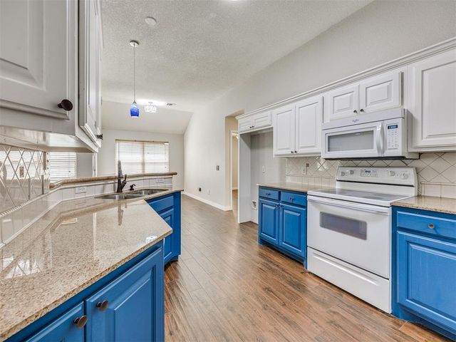 221 Victory Drive, Norman, OK 73072